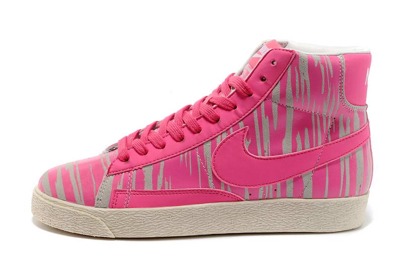 Nike Blazer Mid Suede chaussures des femmes creme rose (1)